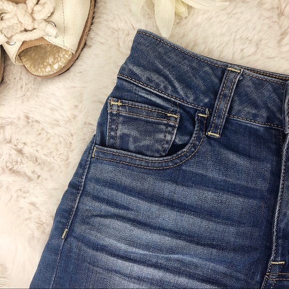 American Eagle Blue High Rise Shortie Jean 0 - Picture 4 of 8